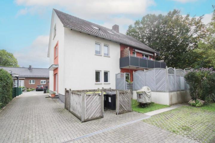 07 Haus hinten