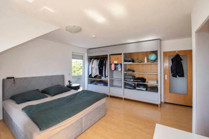 Wohnzimmer (Schlafen)