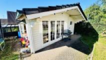 Gartenhaus mit Terrasse 2