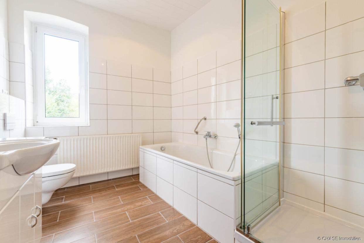 EG Links - Badezimmer