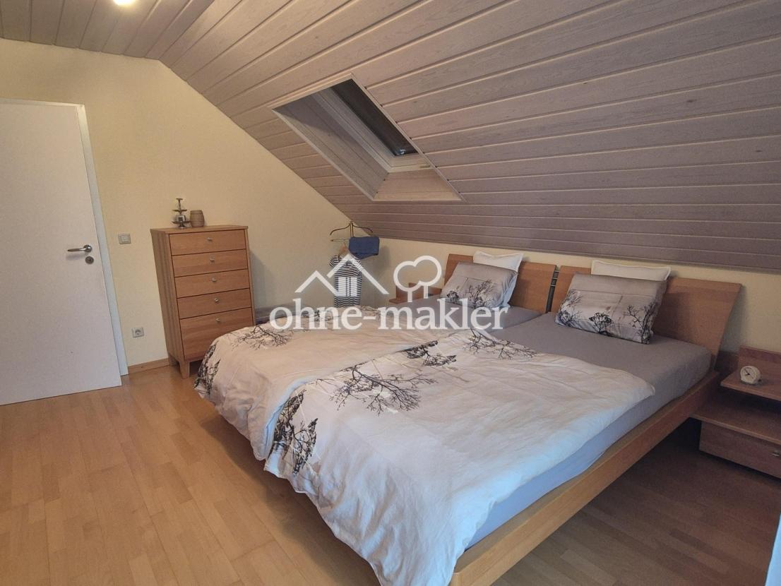 Schlafzimmer Bild 2