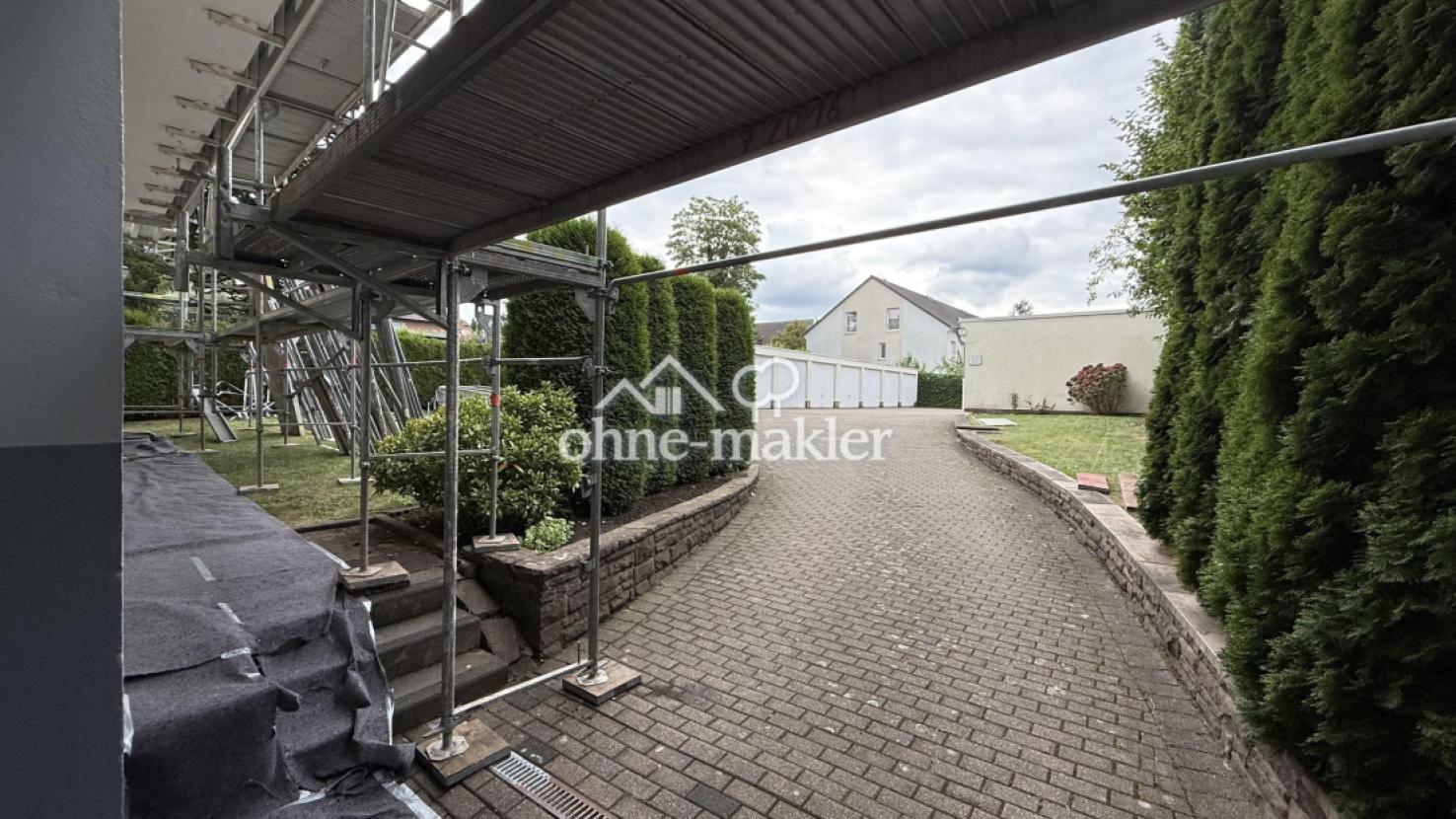 Hof und Garten