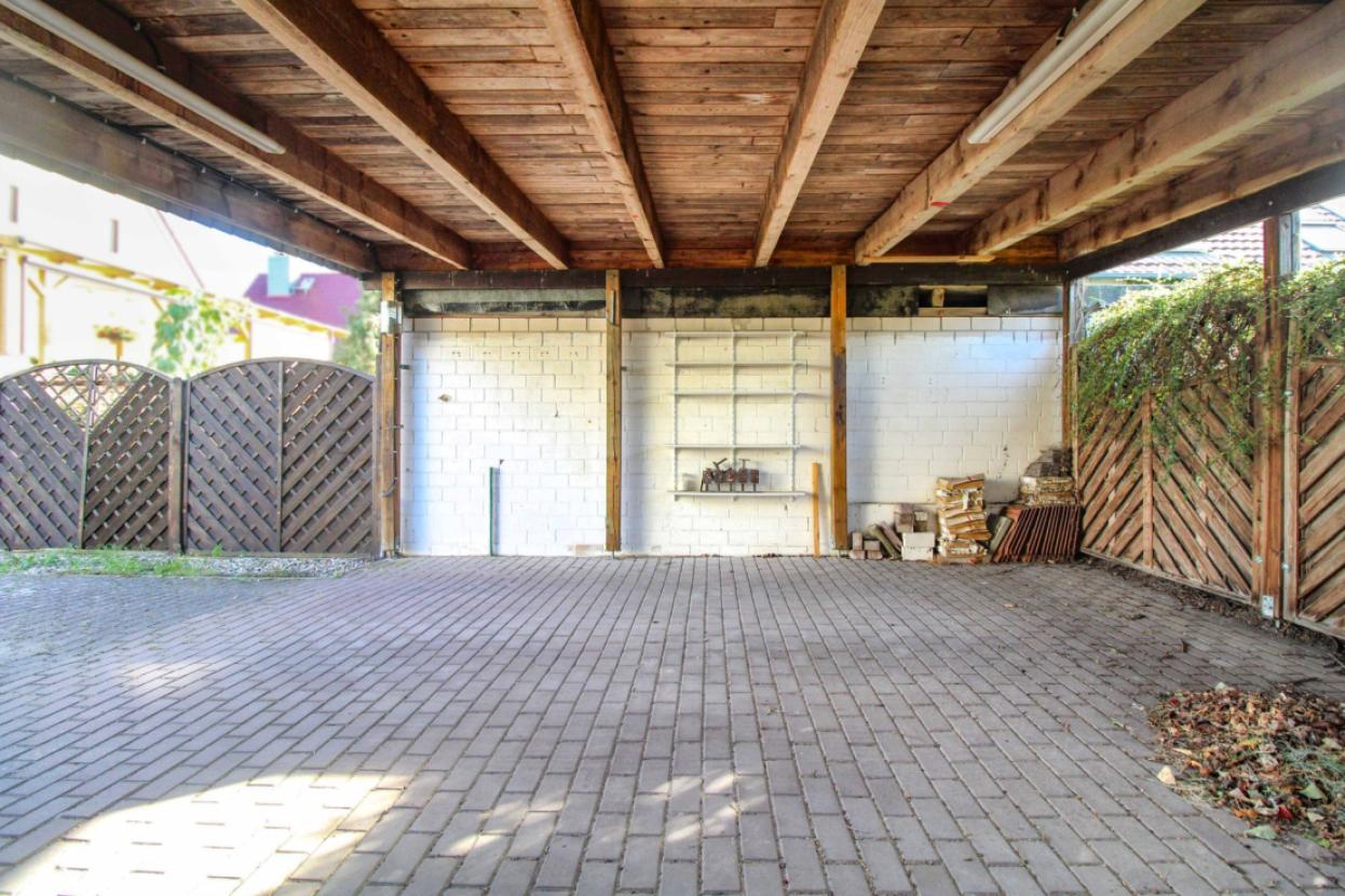 Carport