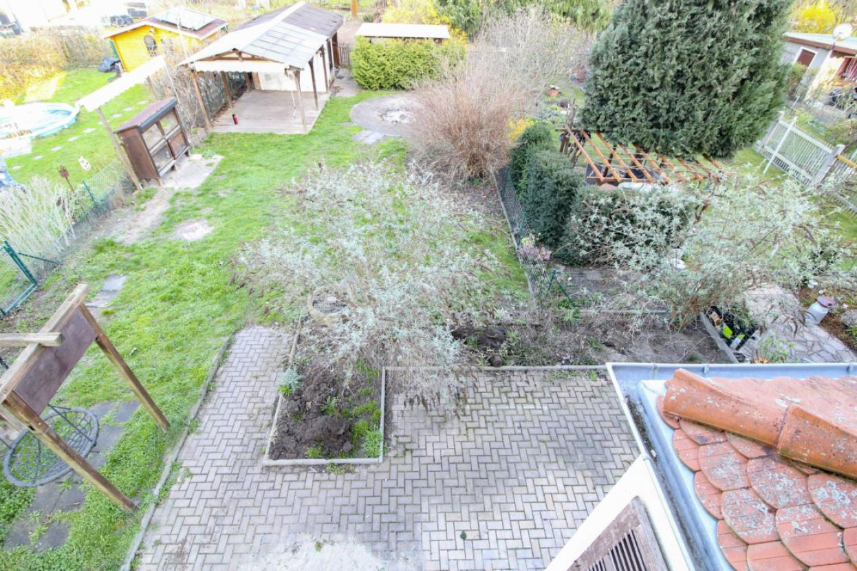 Grundstück hinter dem Haus