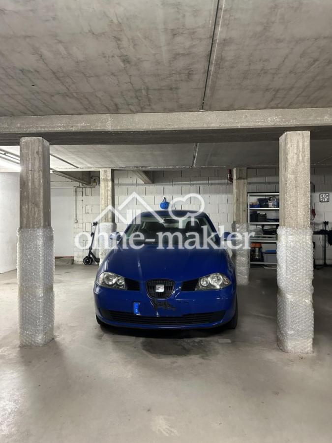 Tiefgaragenstellplatz