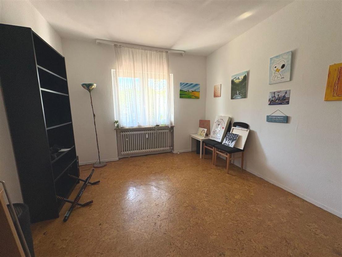 Schlafzimmer 1