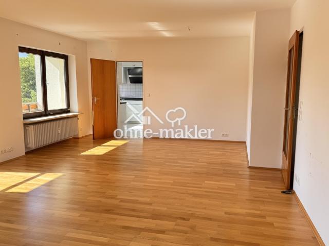 Großzügiges Wohnzimmer