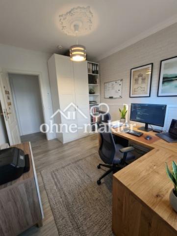 Schlafzimmer 1 / Home Office