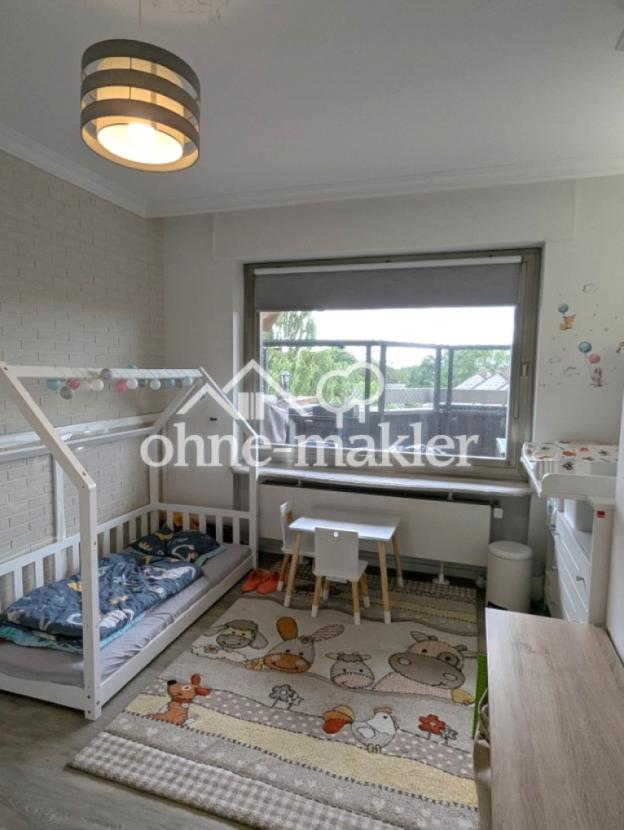 Schlafzimmer 1 / Home Office