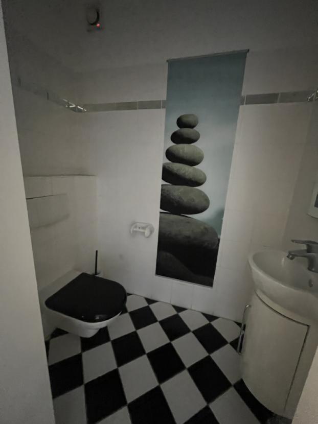 Gäste-Toilette