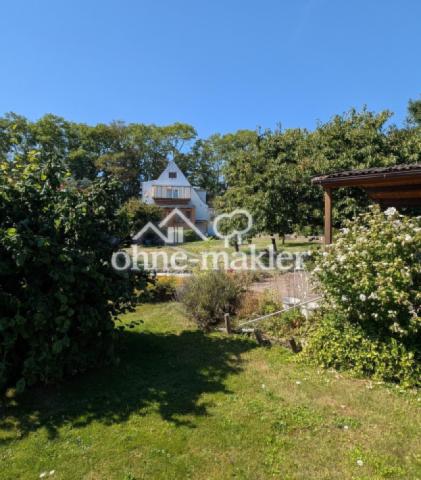 Haus mit großzüg. Grundstück