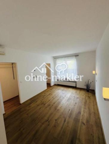 Schlafzimmer mit Ankleide