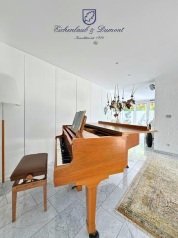 Lounge EG