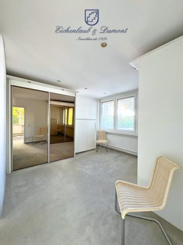 Ankleidezimmer EG