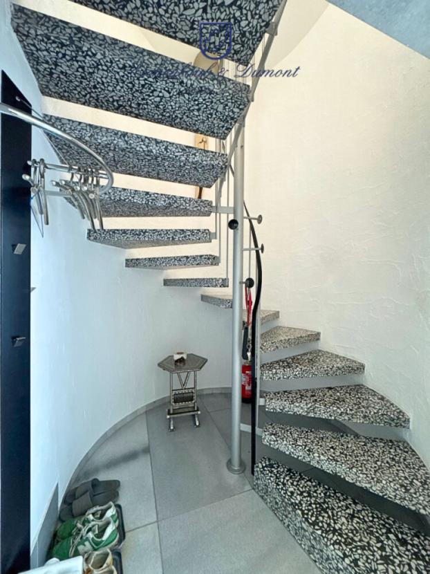 Treppe zum OG