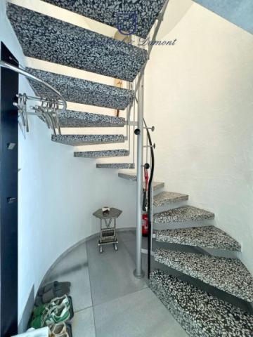Treppe zum OG