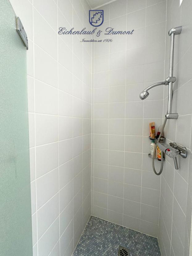 Dusche OG