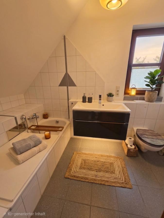 links- (7) Badewanne