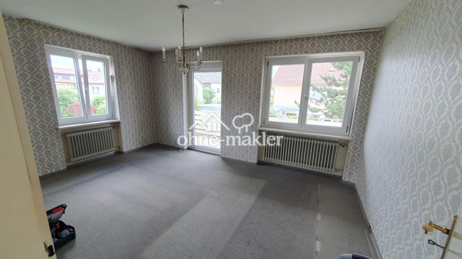 Schlafzimmer 1