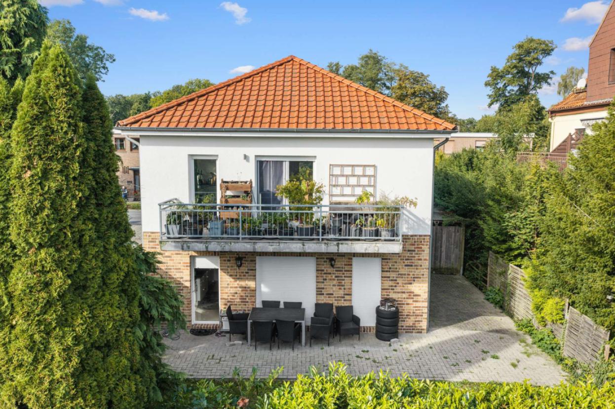 Rückseite des Hauses & Balkon