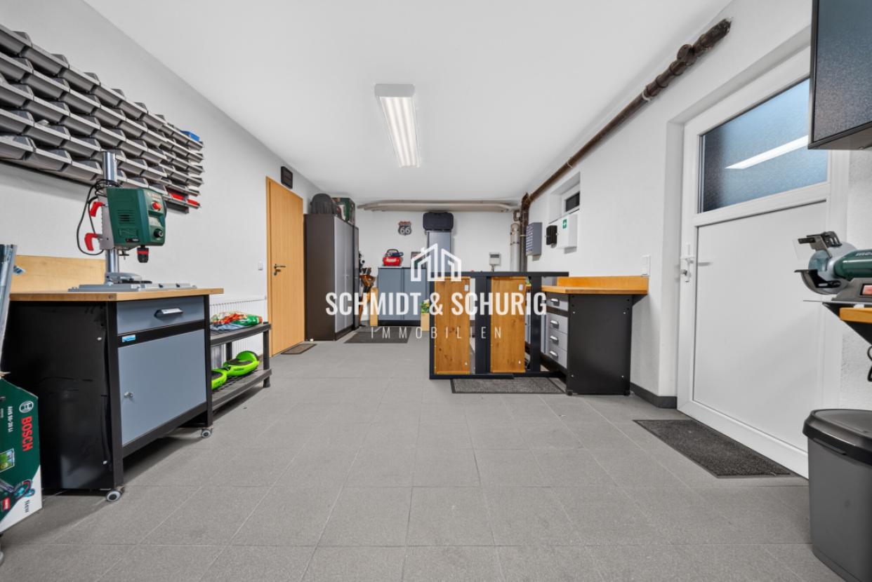 Werkstatt / Zugang zur Garage