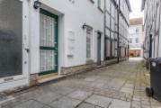 Seitengasse, Eingang Wohnungen - Ansicht 2