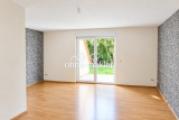 Wohnzimmer mit Terrassentür