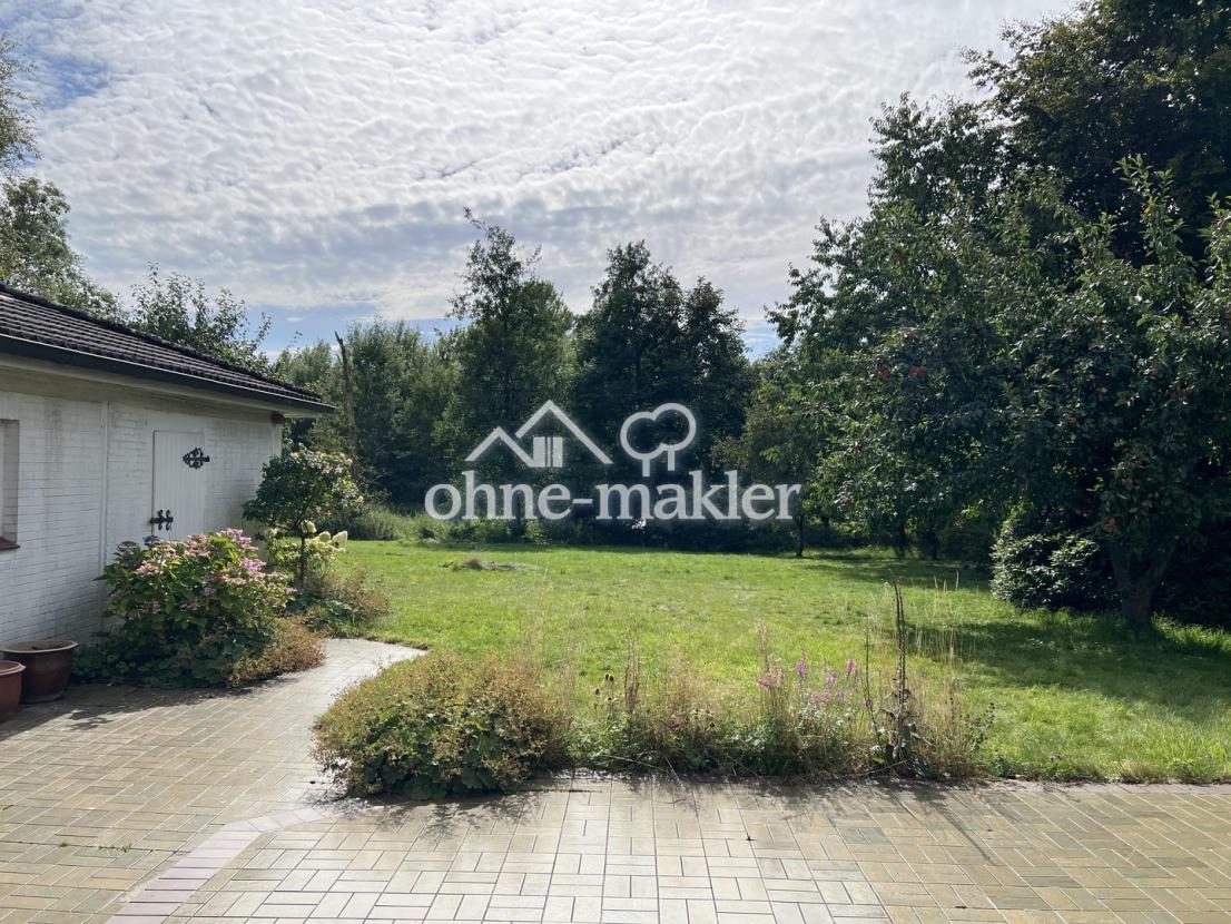 Terrasse mit Gartenblick