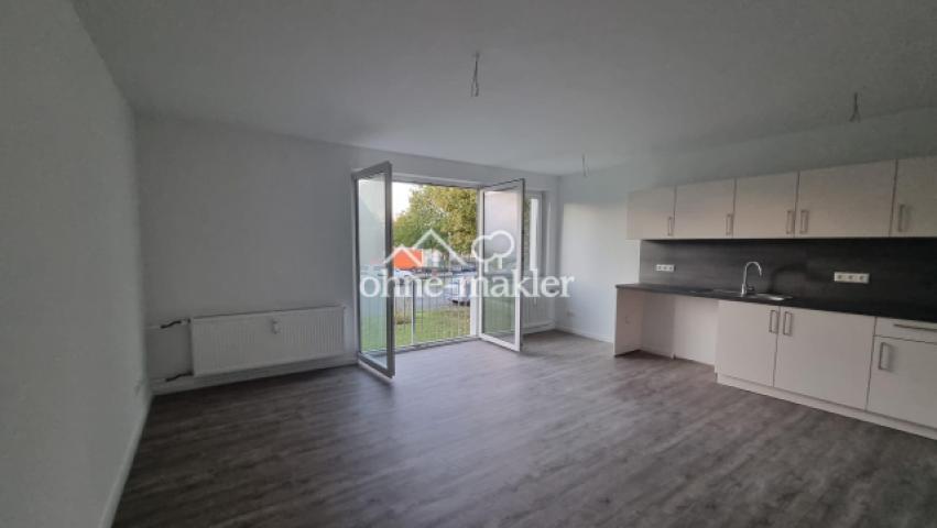 Wohnzimmer mit franz. Balkon