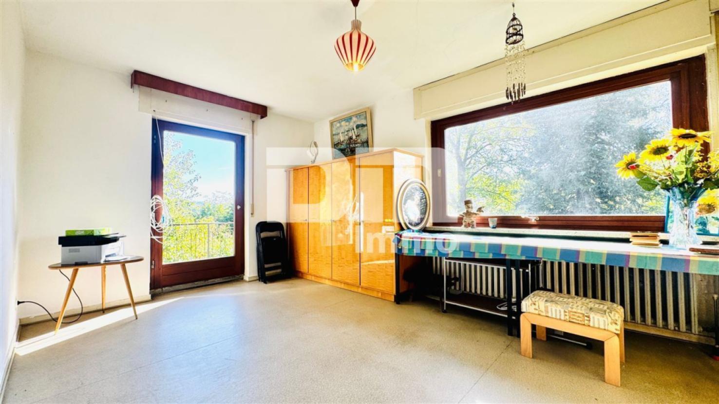EG Schlafzimmer / Zugang Balkon