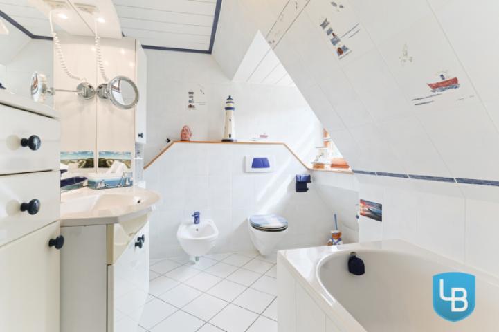 Wannenbad im DG