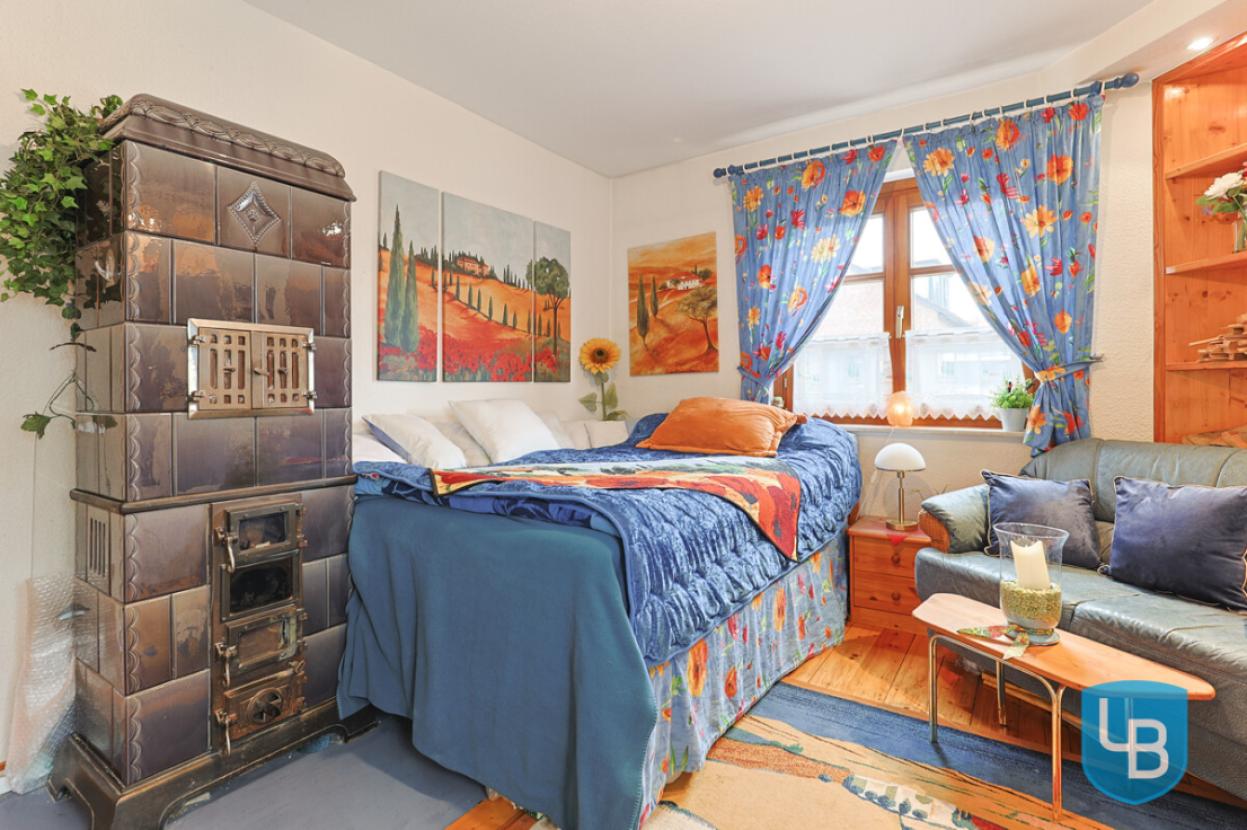 Individuell nutzbares Zimmer im EG