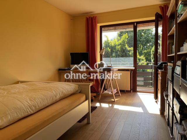 Schlafzimmer 2 mit Balkon