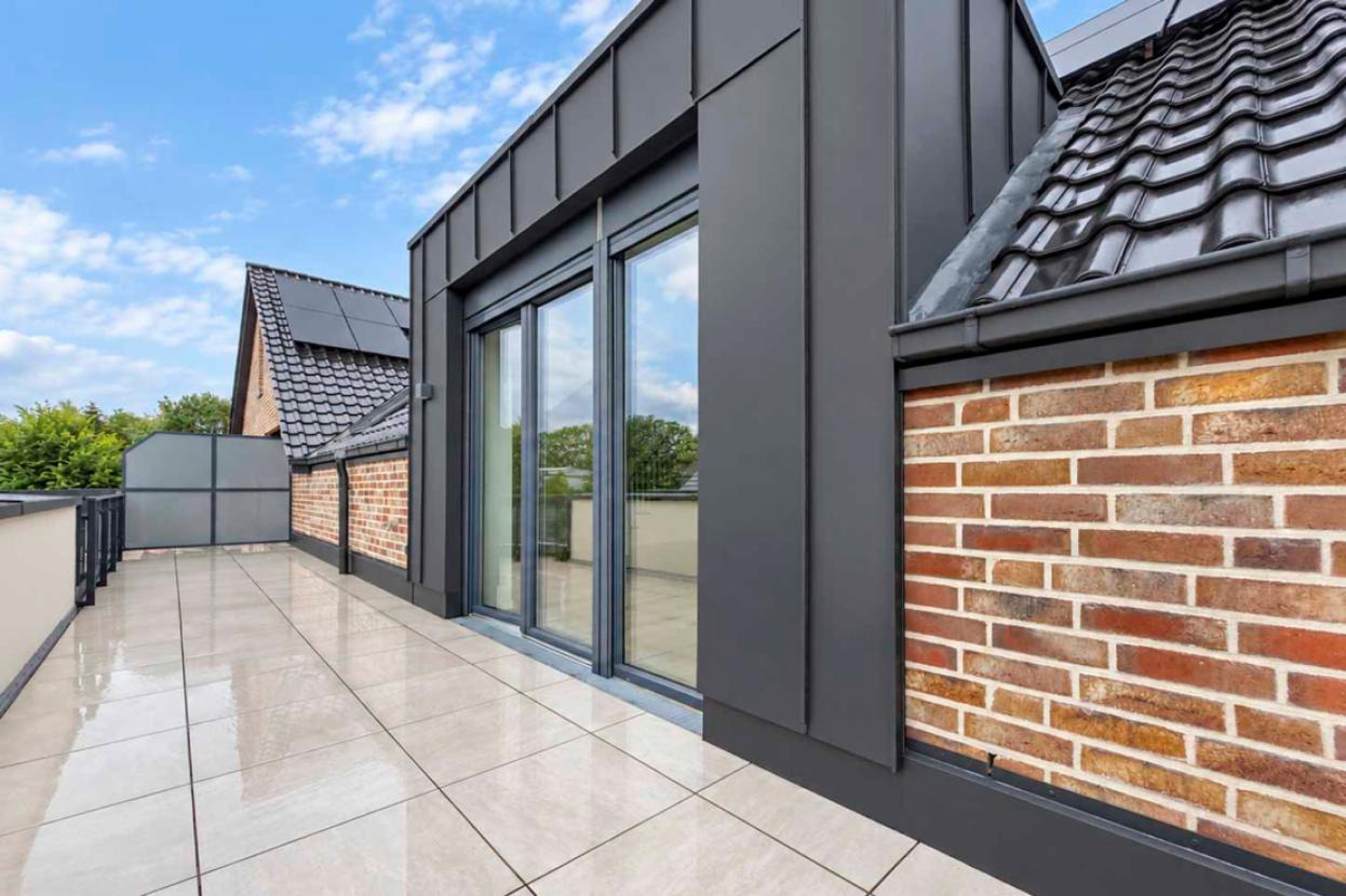 Dachterrasse - Hausansicht