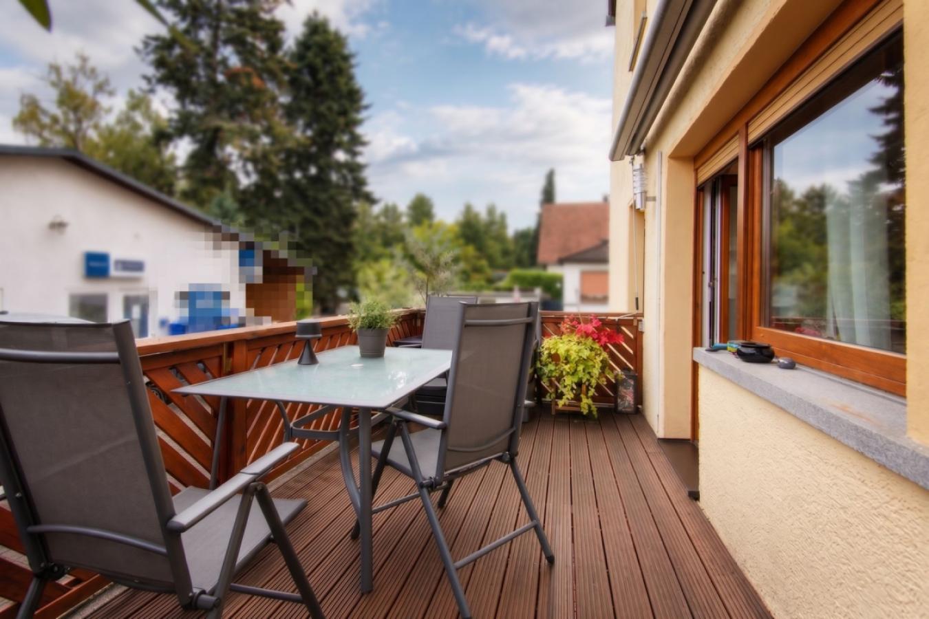 02 EG Balkon