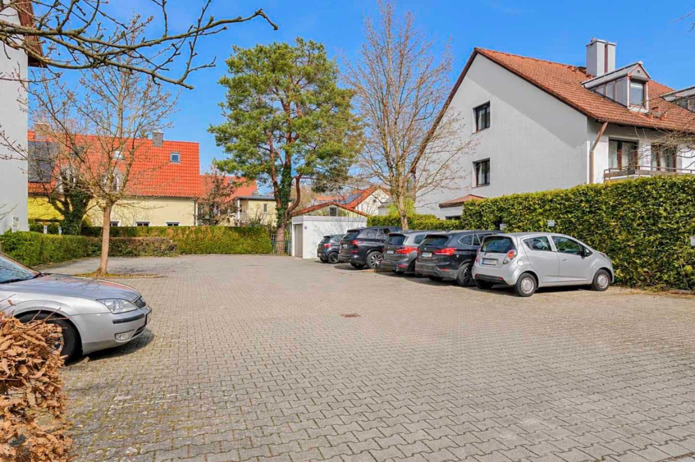 Parkplatz(1)