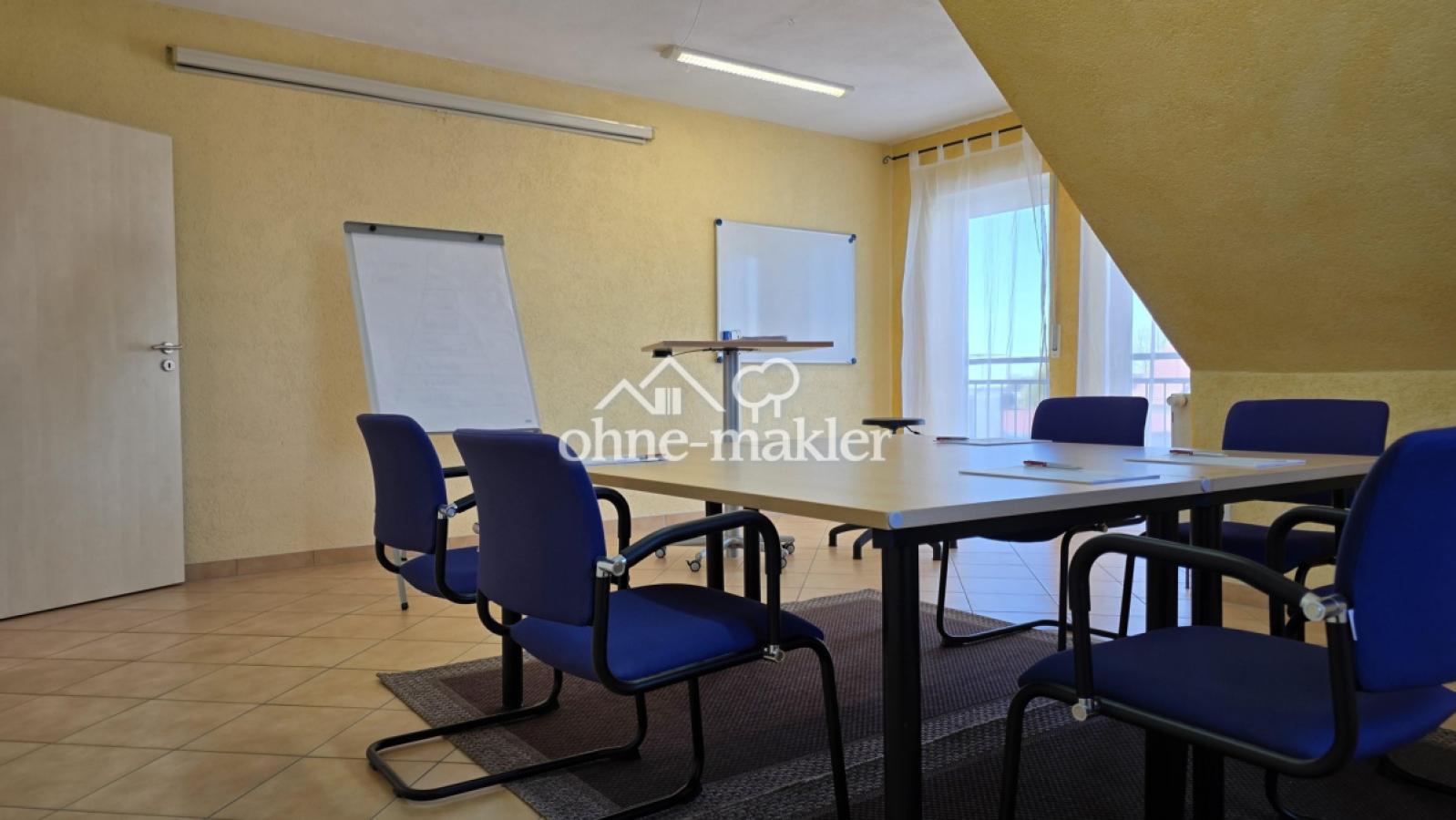 Büro im Dachgeschoss