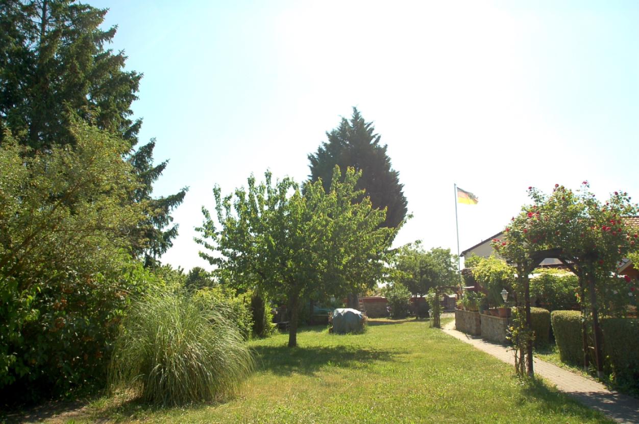 Blick Richtung Garagen