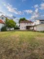 Blick vom Garten aufs Haus