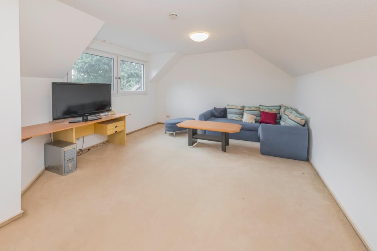 Zimmer 1 OG