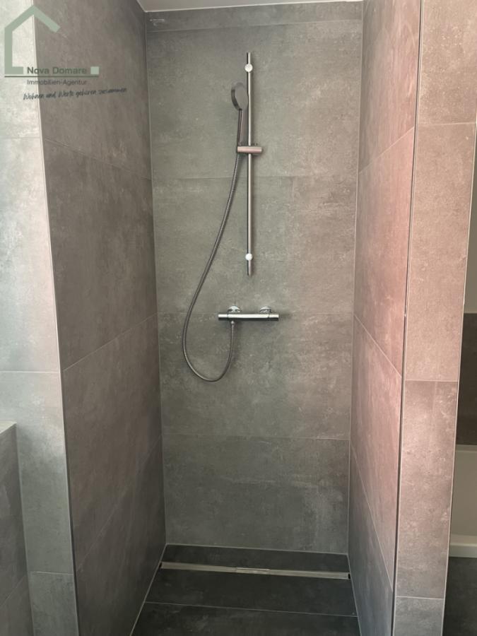 Dusche