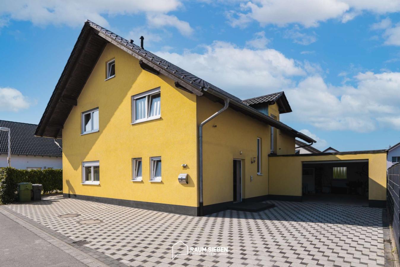 Hausansicht Straßenseite