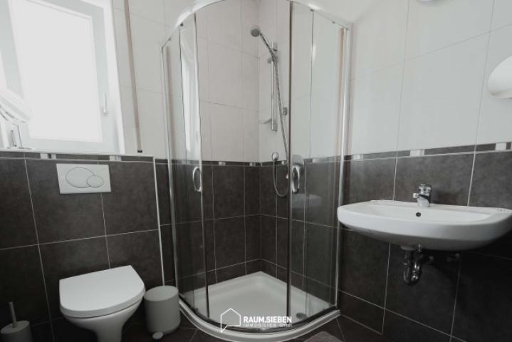 Badezimmer EG