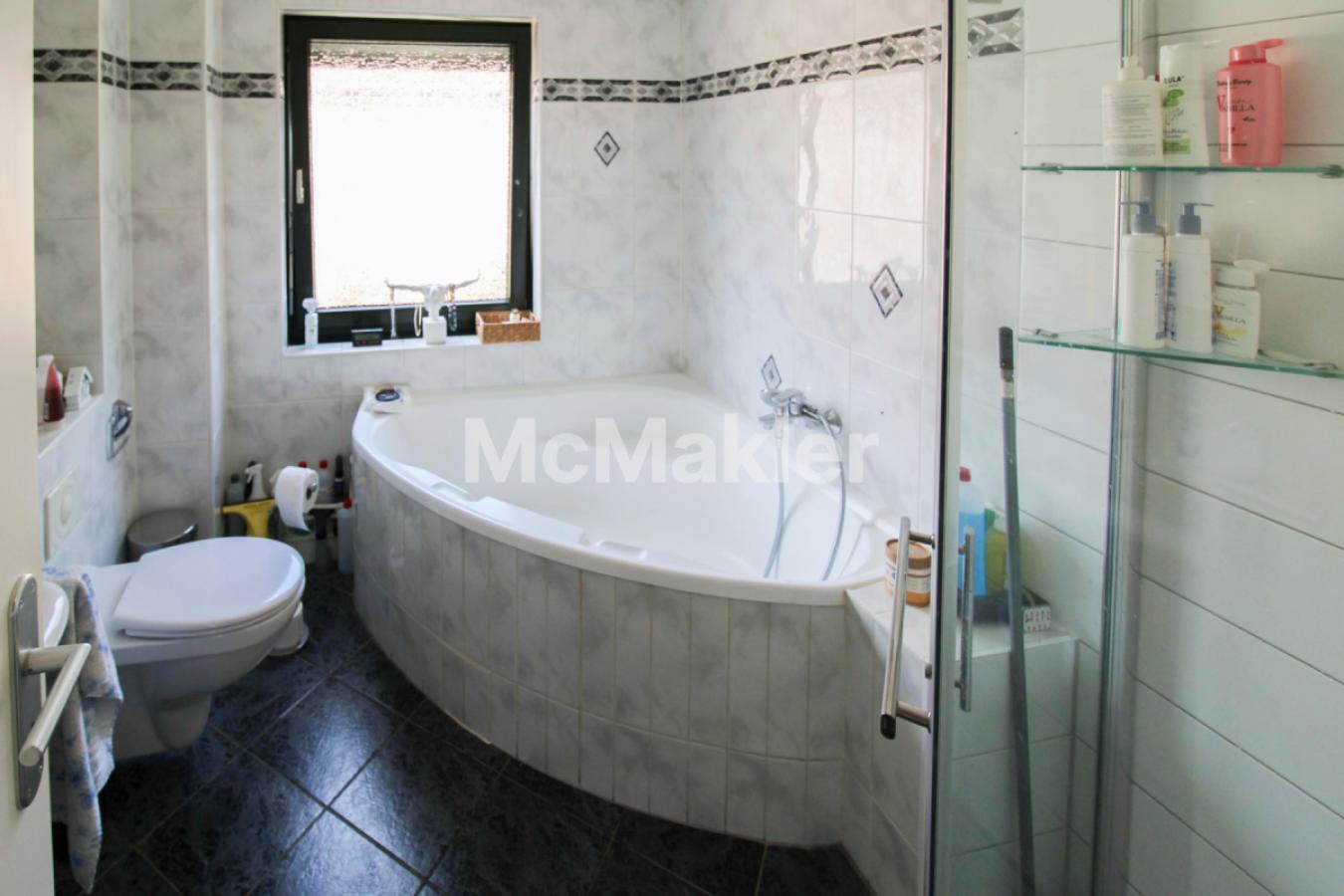 Badezimmer 1. OG