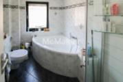 Badezimmer 1. OG