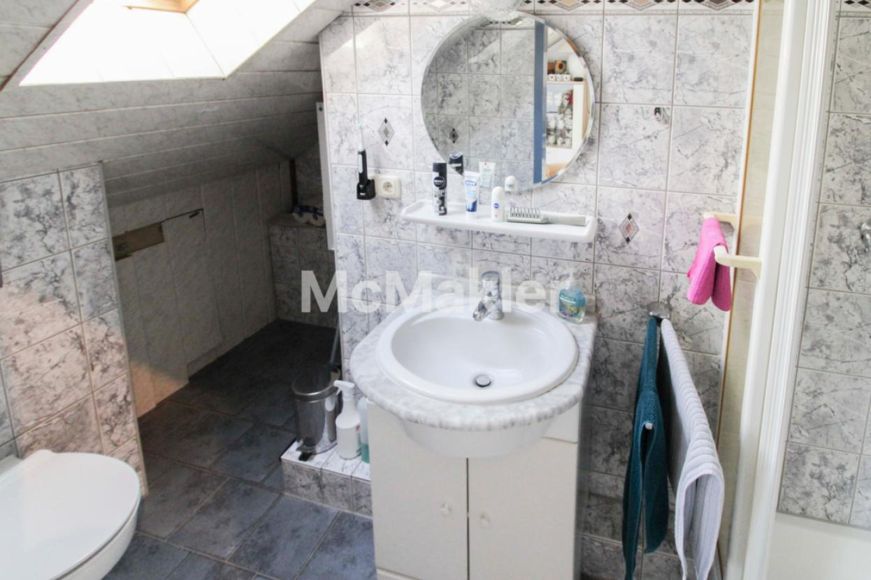 Badezimmer DG