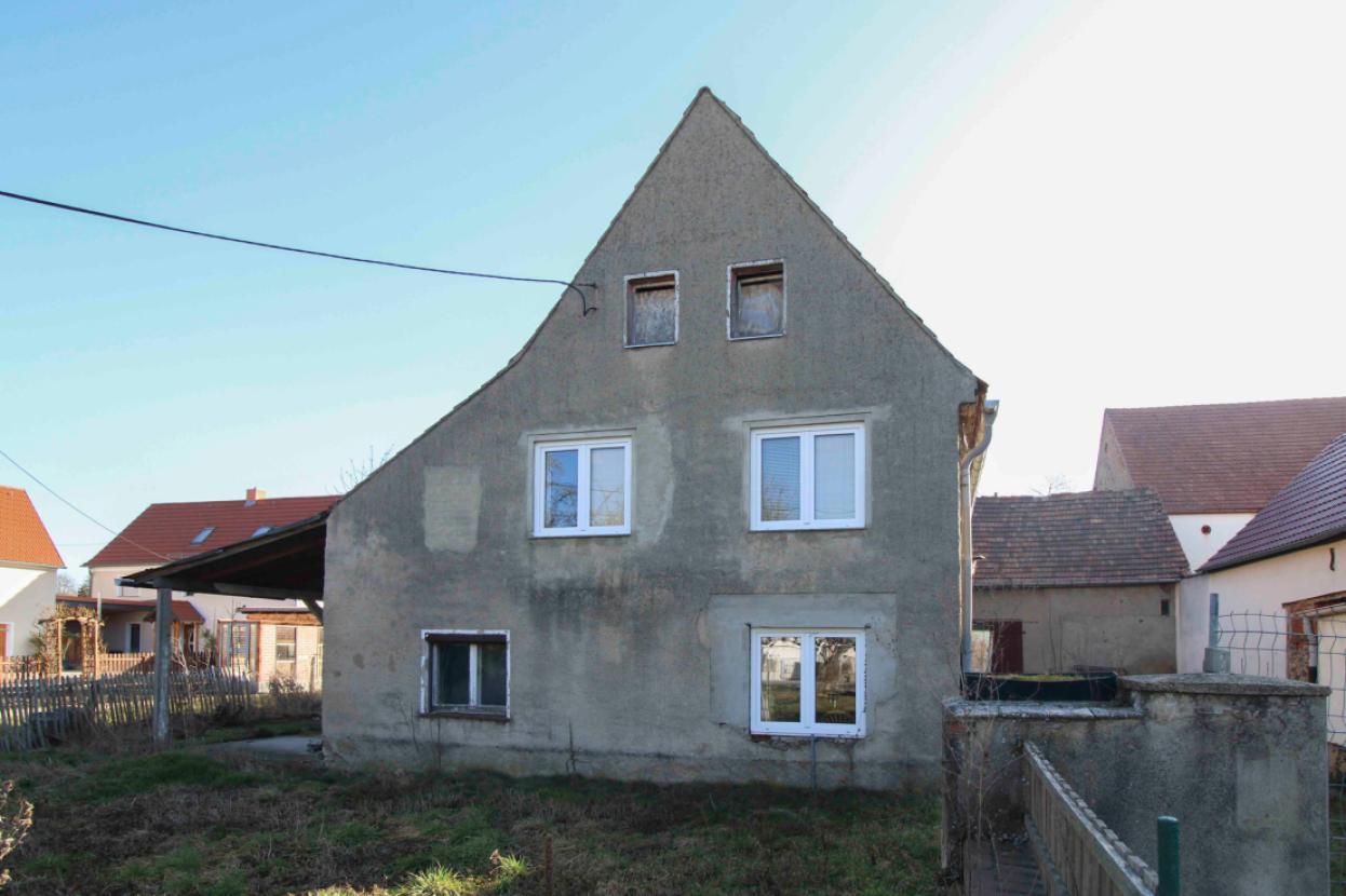Straßenansicht