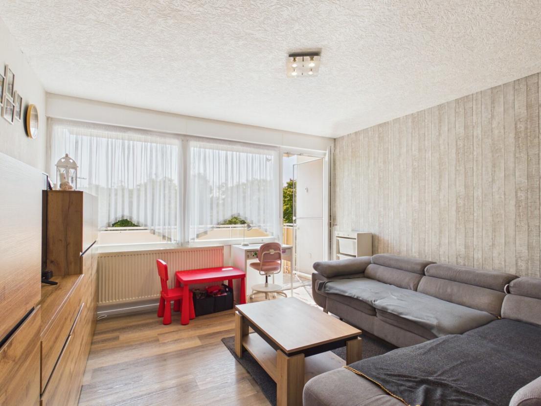 Zimmer 2 mit Balkon