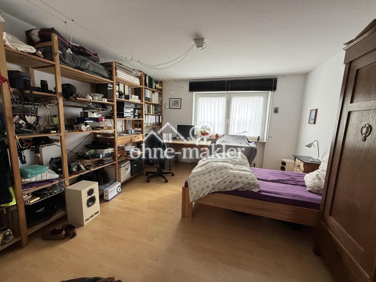Schlafzimmer EG rechts