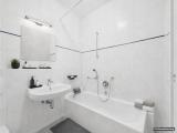 Badezimmer (KI-Visualisierung)